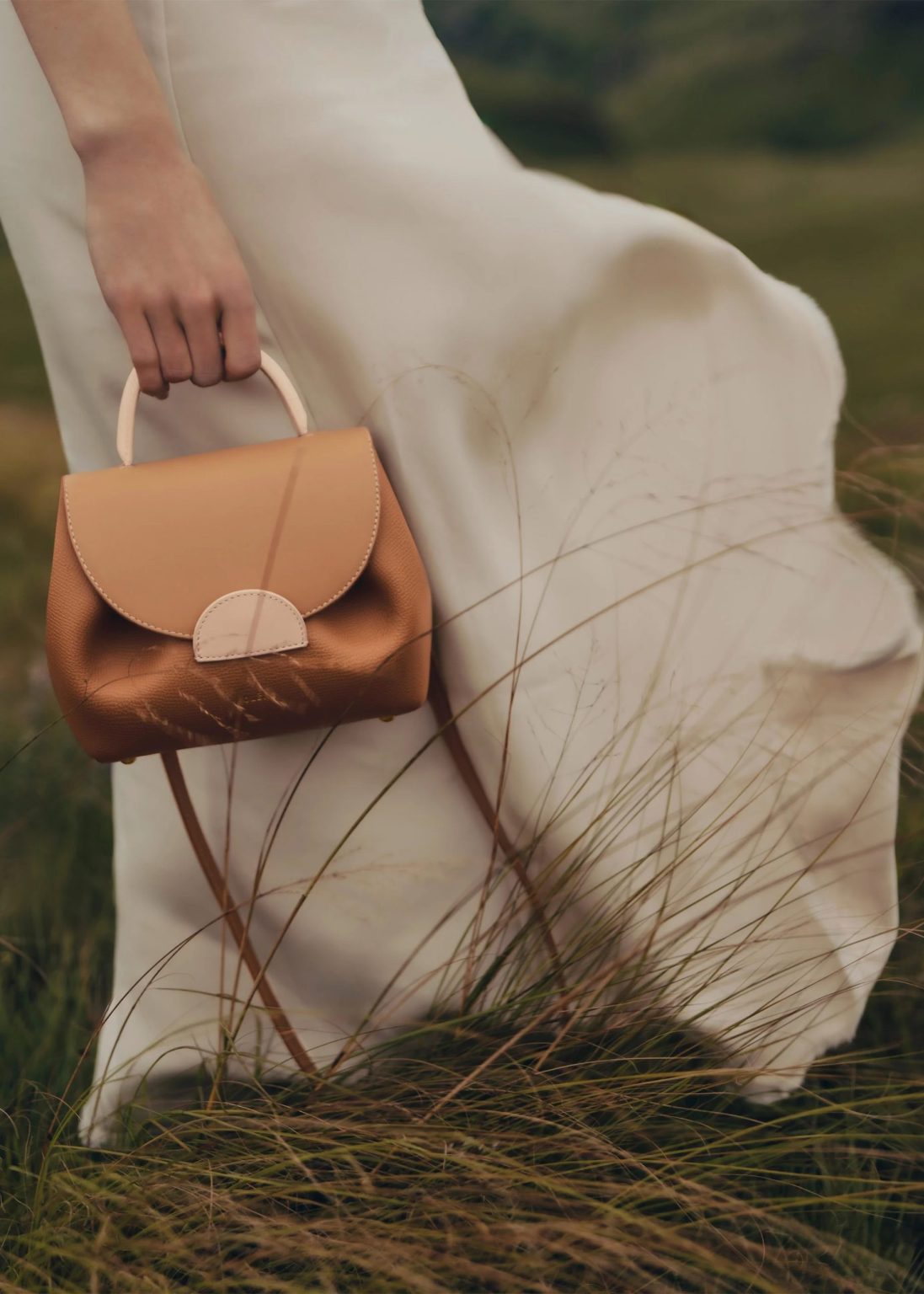 Die 5 besten Services für Abendtaschen in Remscheid – Formelle Looks mit eleganten Taschen ergänzen